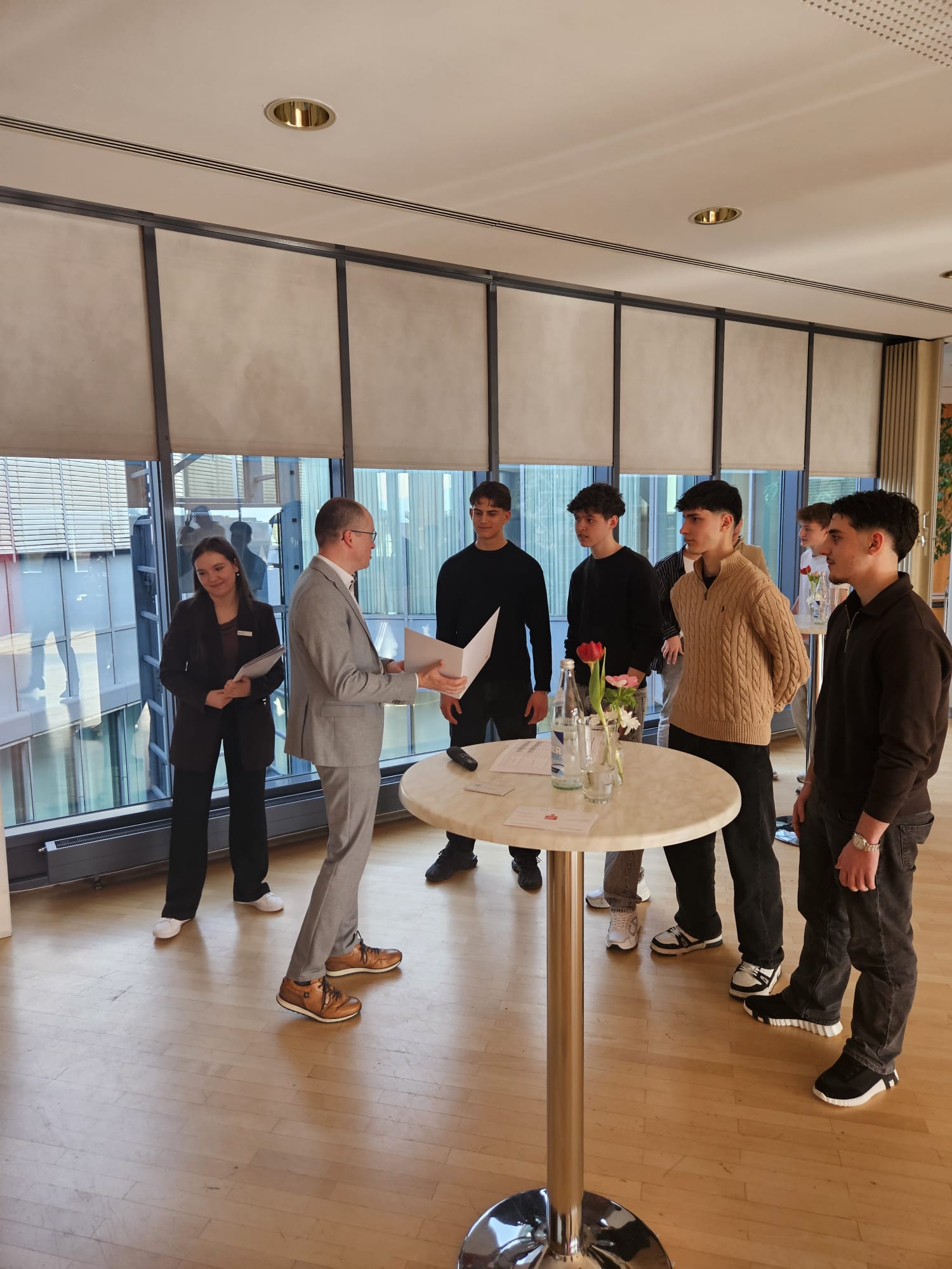 PHOTO-2026-03-09-12-44-13